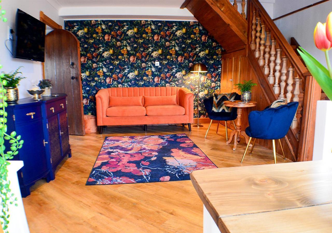 The Tower, Moray Firth Holiday Home Kinloss 外观 照片