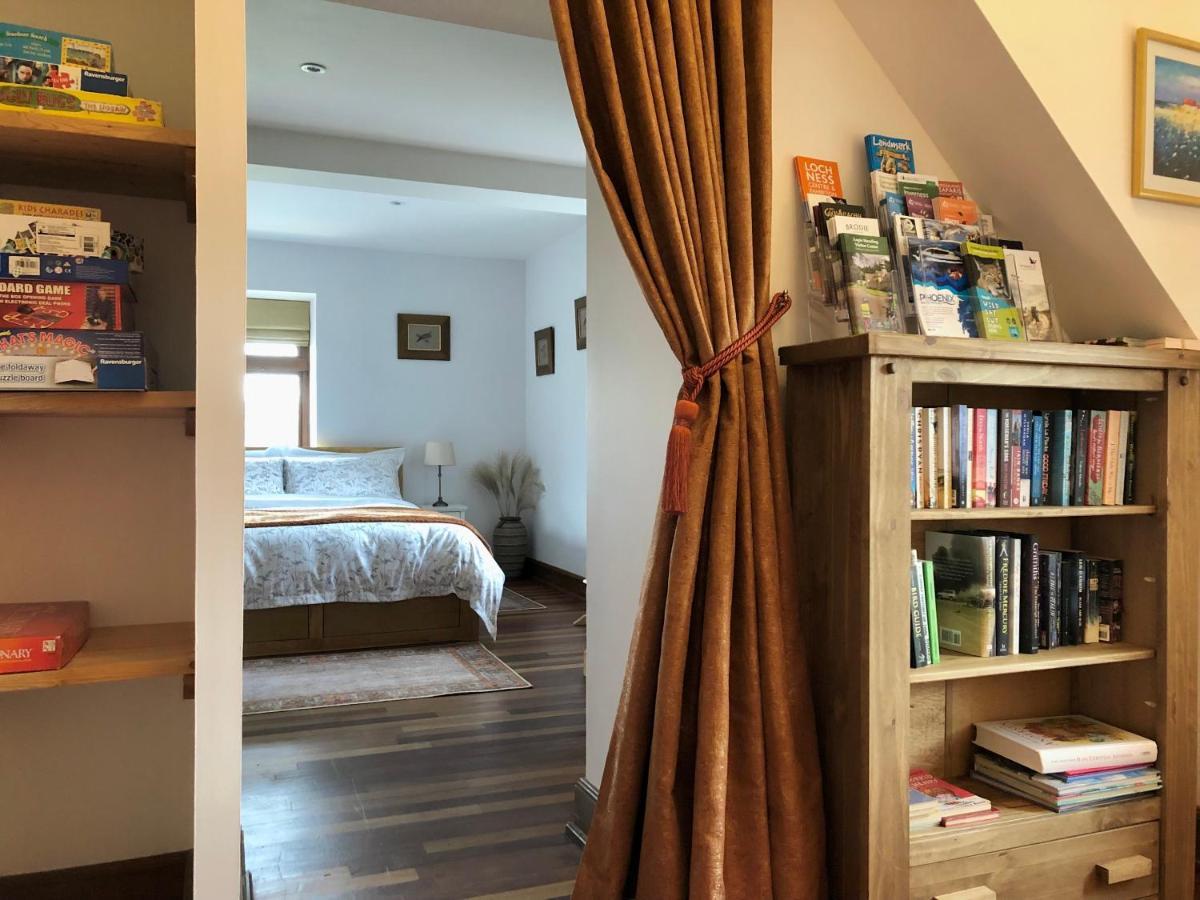 The Tower, Moray Firth Holiday Home Kinloss 外观 照片